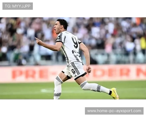 尤文伊令底线突破后横敲助攻令人惊叹，足球艺术的完美展现