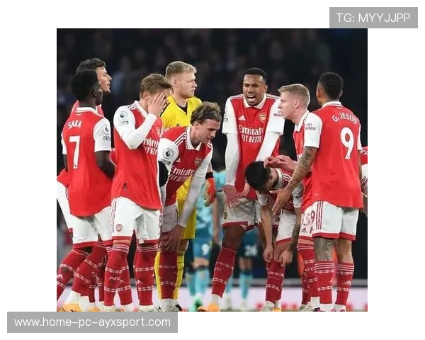 英超阿森纳边线配合不断,前场火力再临